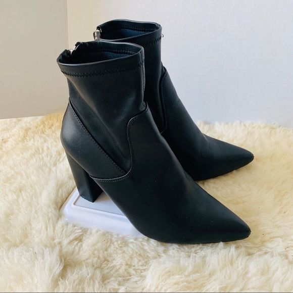 JustFab Leather Pointed Toe Boots Black Size 8.5 - Picture 1 of 6